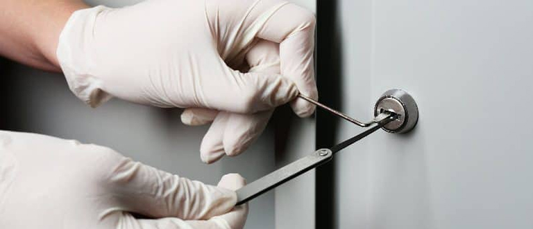 Commercial Emergency Locksmith Cumberland